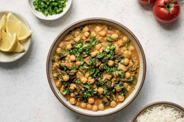 Chickpea & Spinach Curry